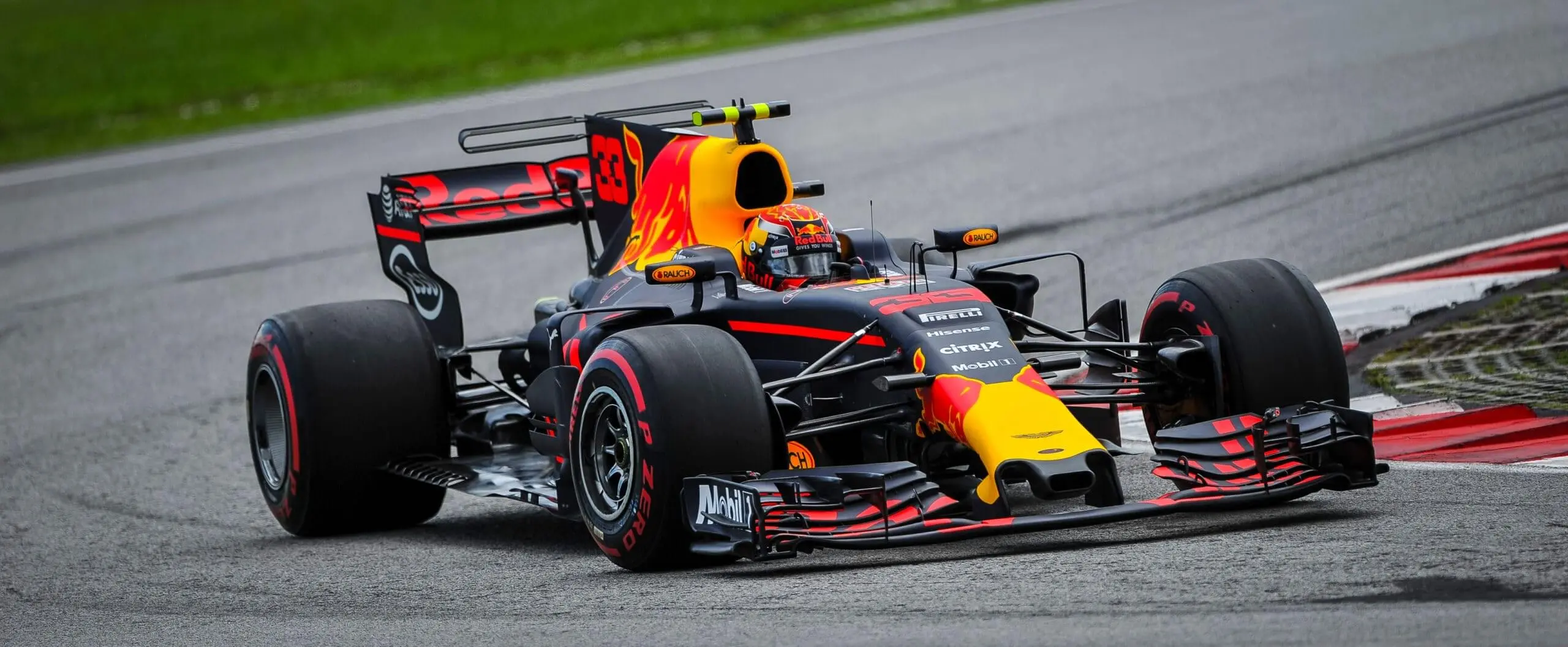 Pokerstars tekent sponsordeal met red bull racing
